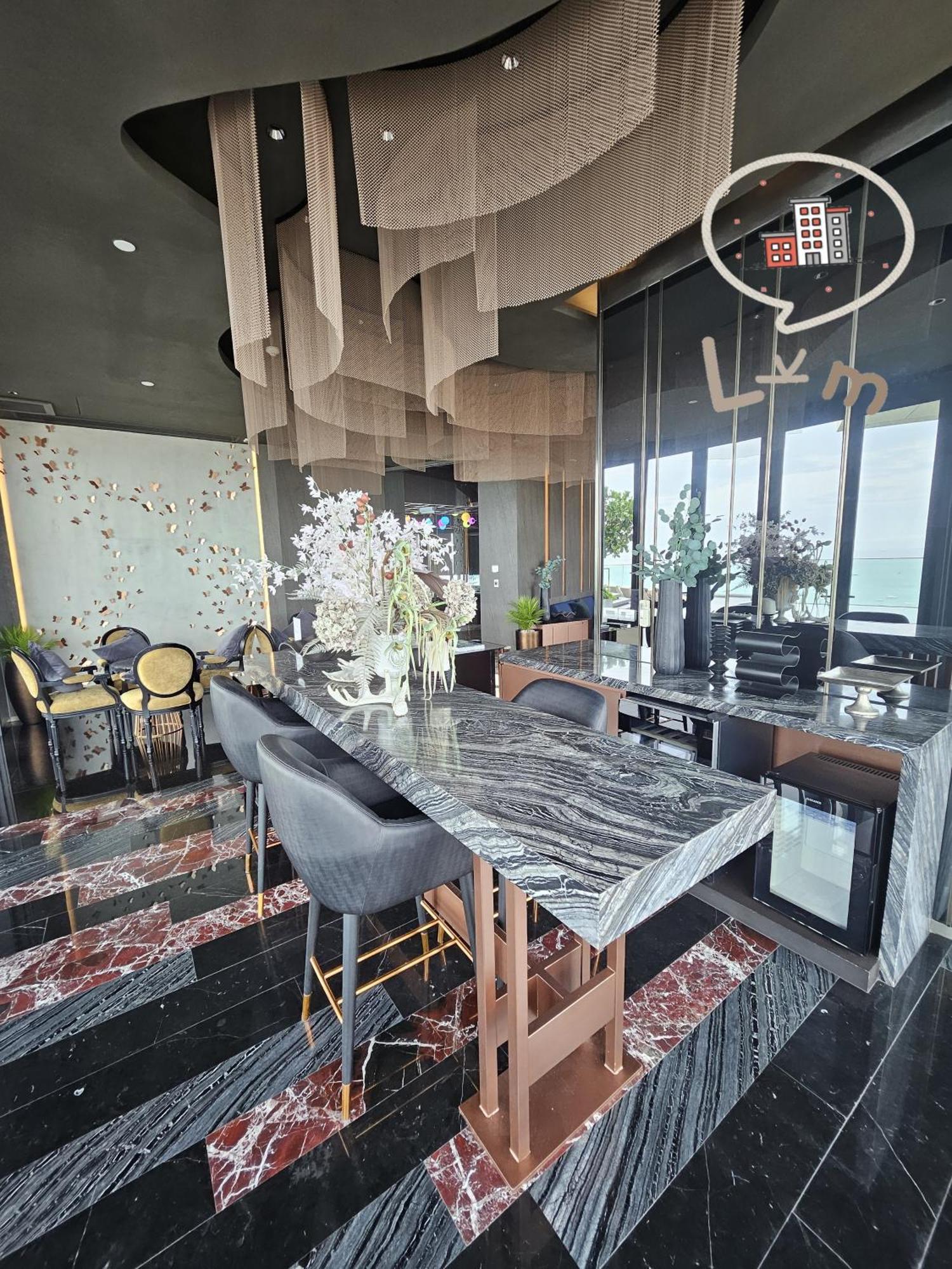 Appartement The Edge Pattaya,
